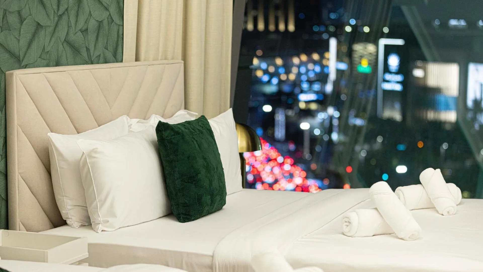 Grand 3B Burj View Ps5 Apartment Dubai United Arab Emirates