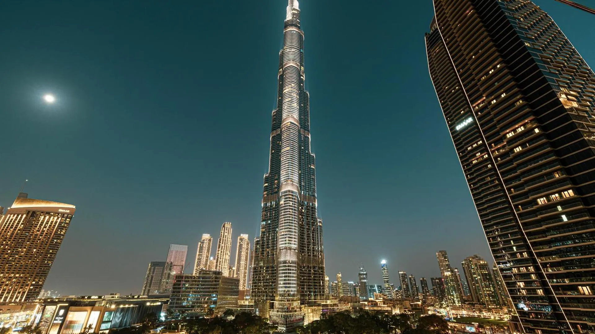 Grand 3B Burj View Ps5 Apartment Dubai