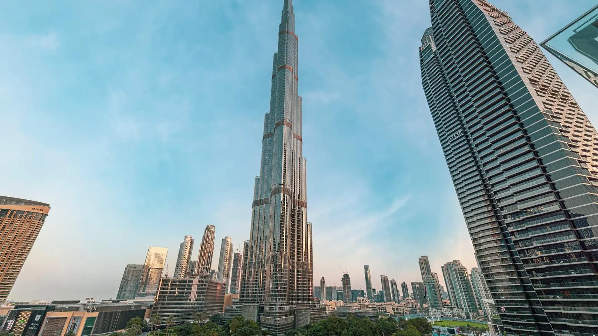 Grand 3B Burj View Ps5 Apartment Dubai